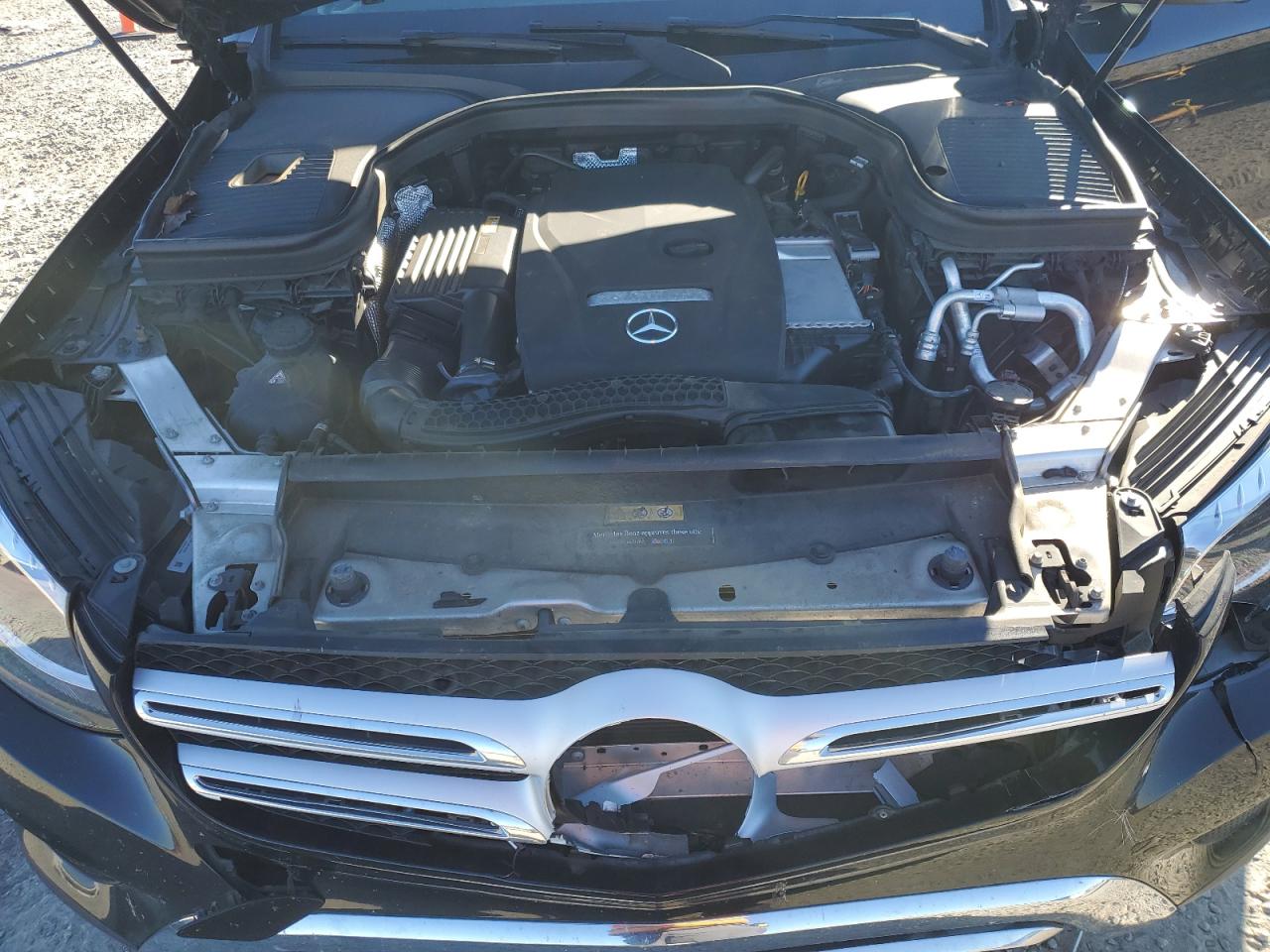2017 Mercedes-Benz GLC - Image 12