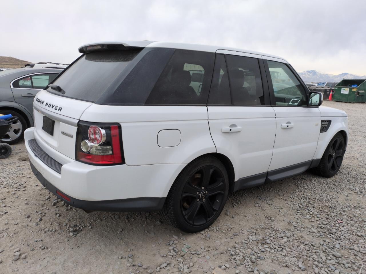 2012 Land Rover Range Rover - Image 3