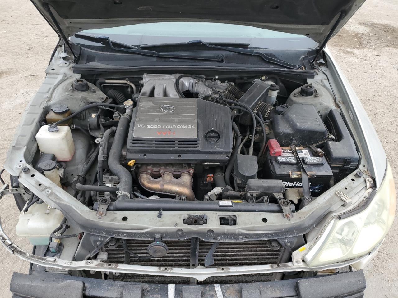 2003 Toyota Avalon - Image 12