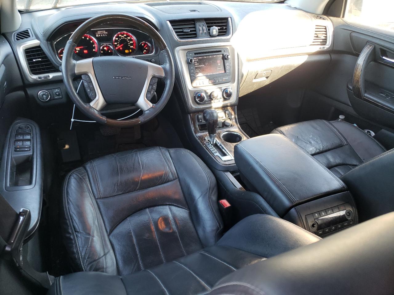 2015 GMC Acadia - Image 8