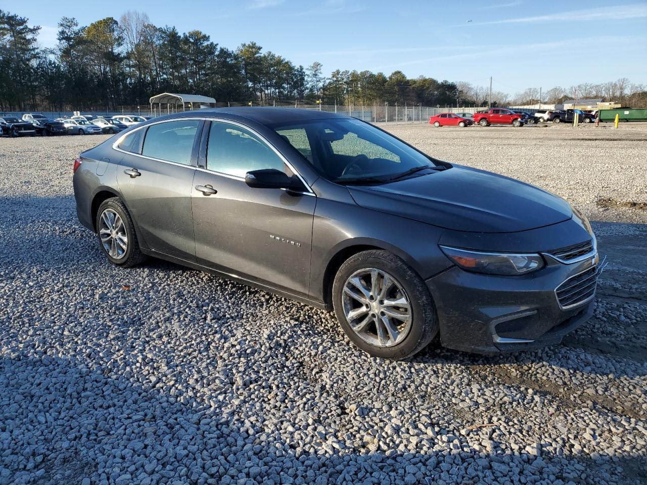 2017 Chevrolet Malibu - Image 4