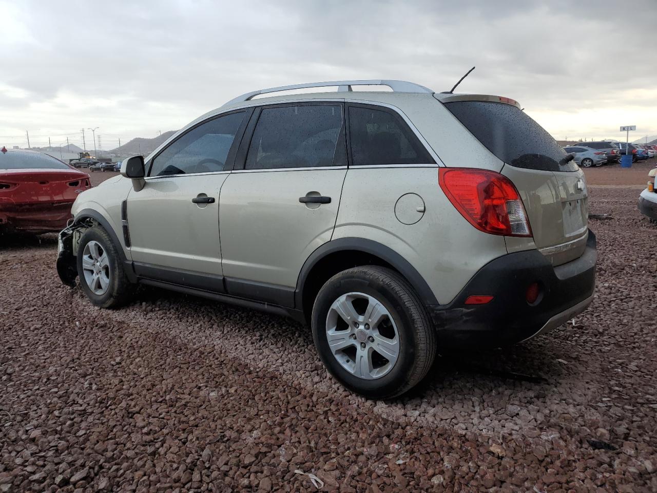 2013 Chevrolet Captiva - Image 2