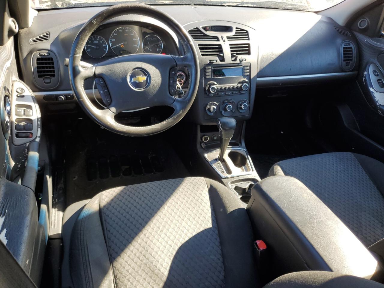 2006 Chevrolet Malibu - Image 8