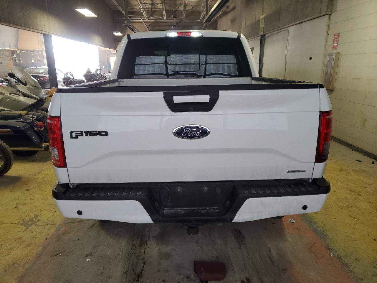 2015 Ford F-150 - Image 6