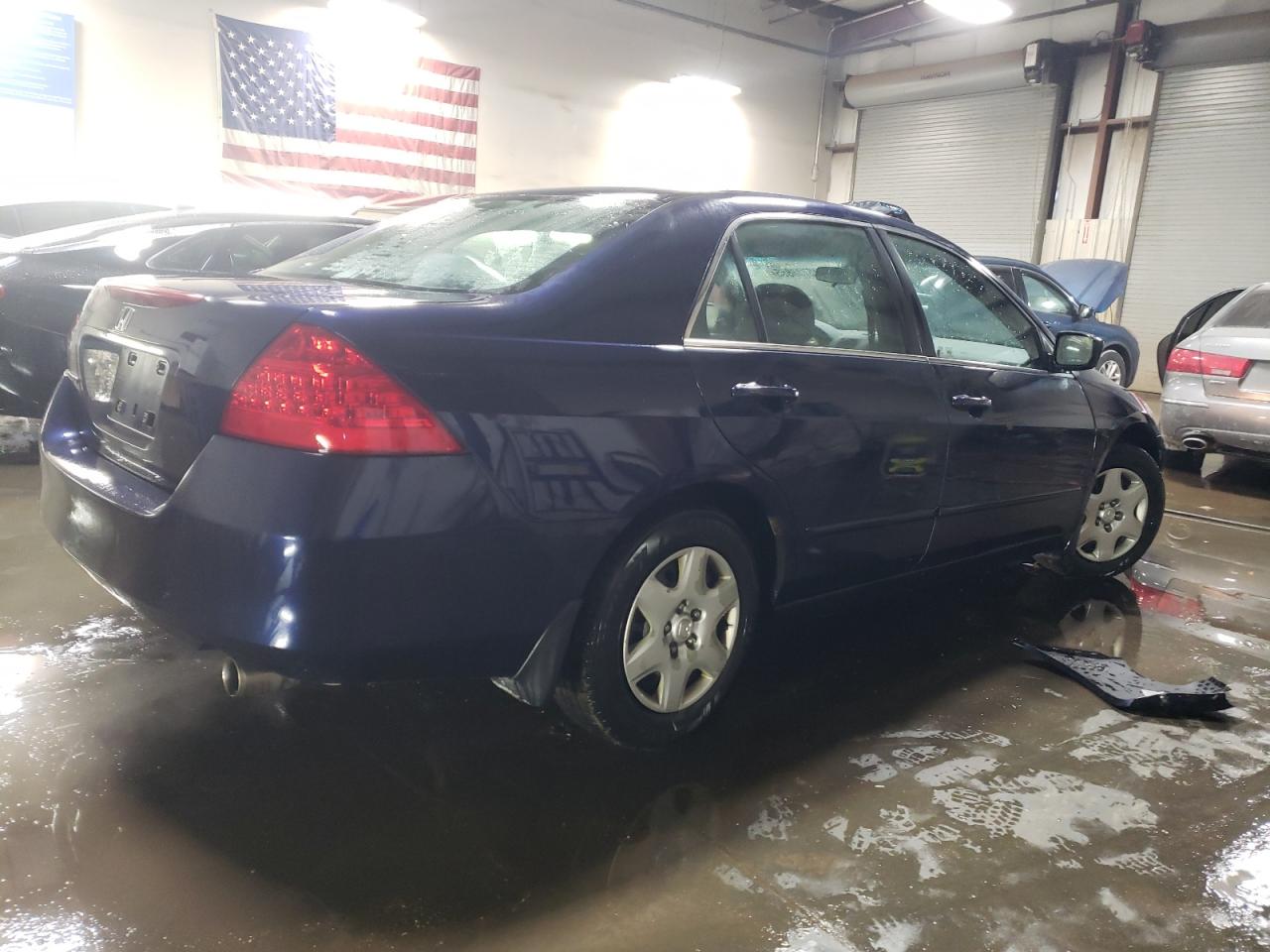 2007 Honda Accord - Image 3