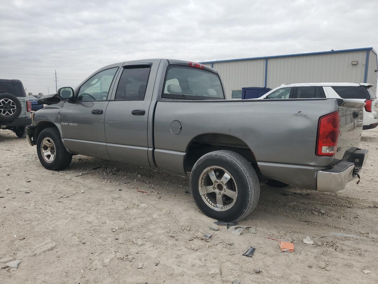 2006 Dodge RAM - Image 2