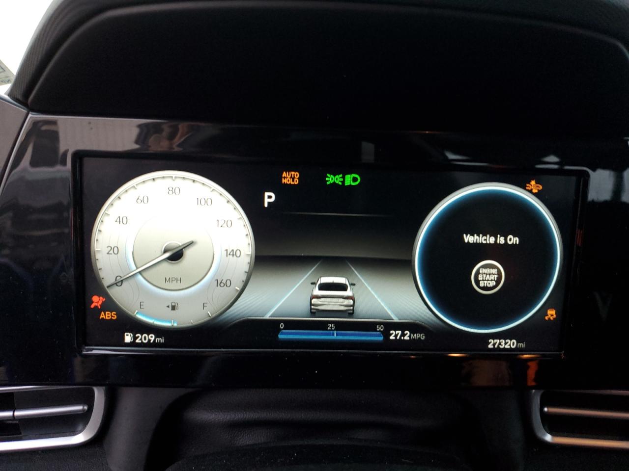 2021 Hyundai Elantra - Image 9