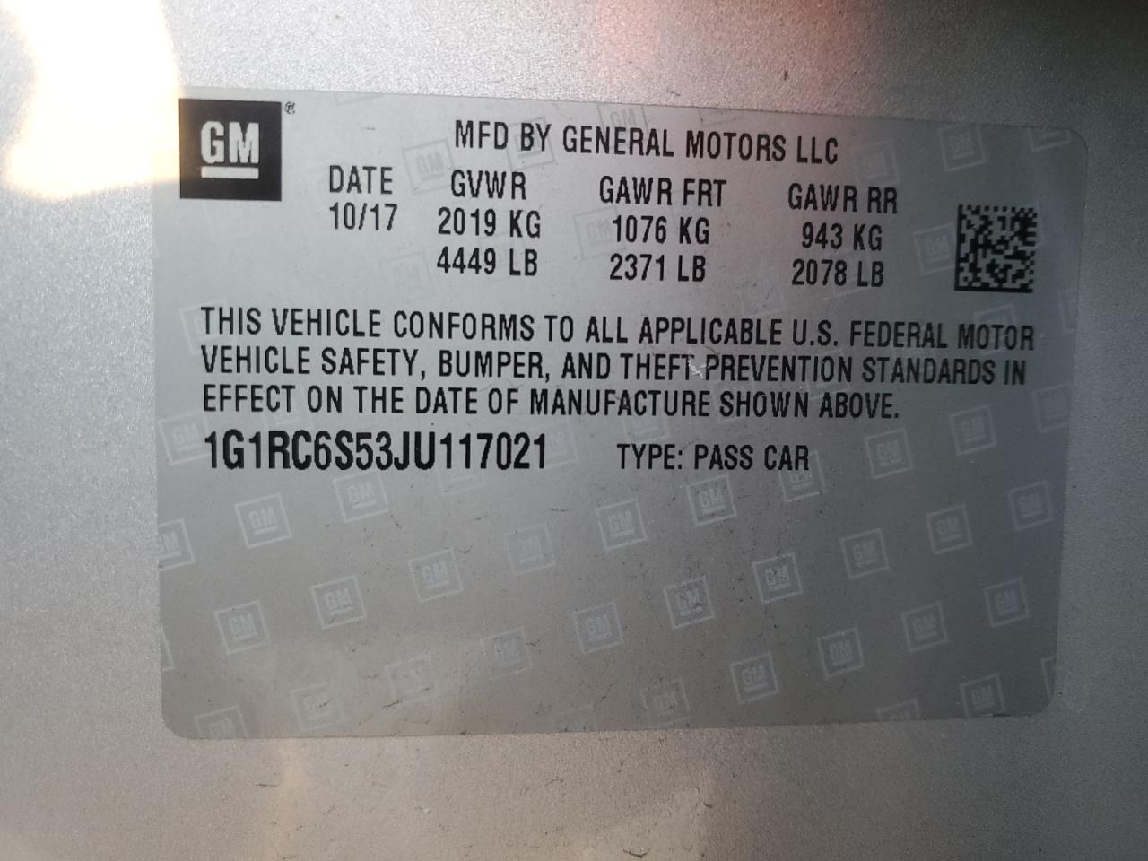 2018 Chevrolet Volt - Image 13