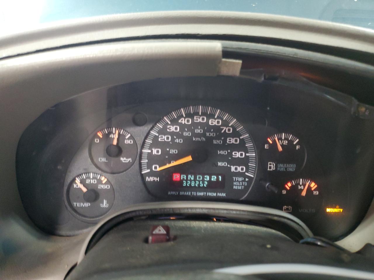 2000 GMC Safari - Image 9