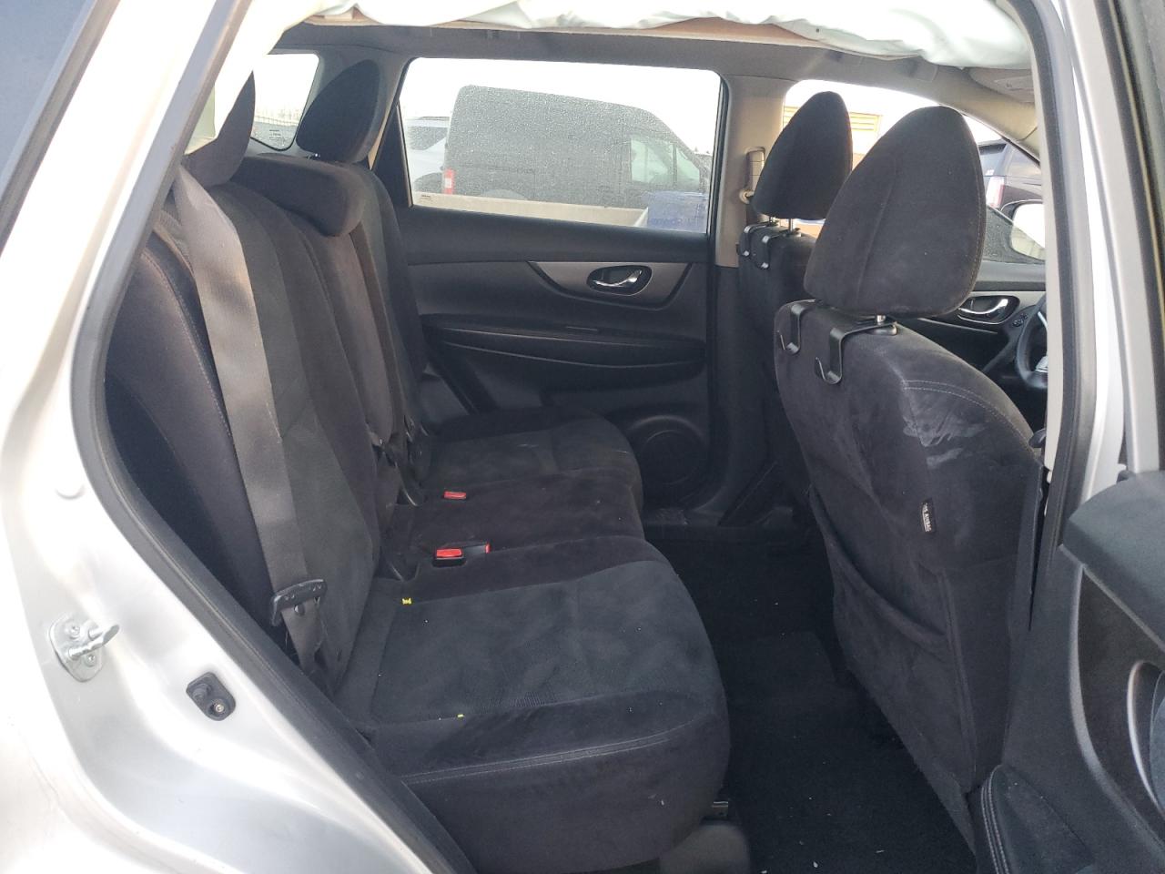 2014 Nissan Rogue - Image 11