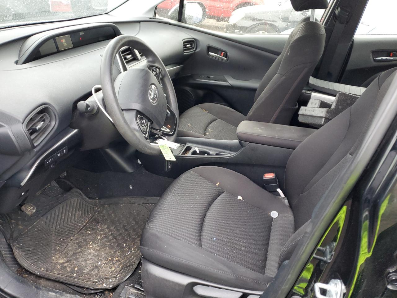 2022 Toyota Prius - Image 7