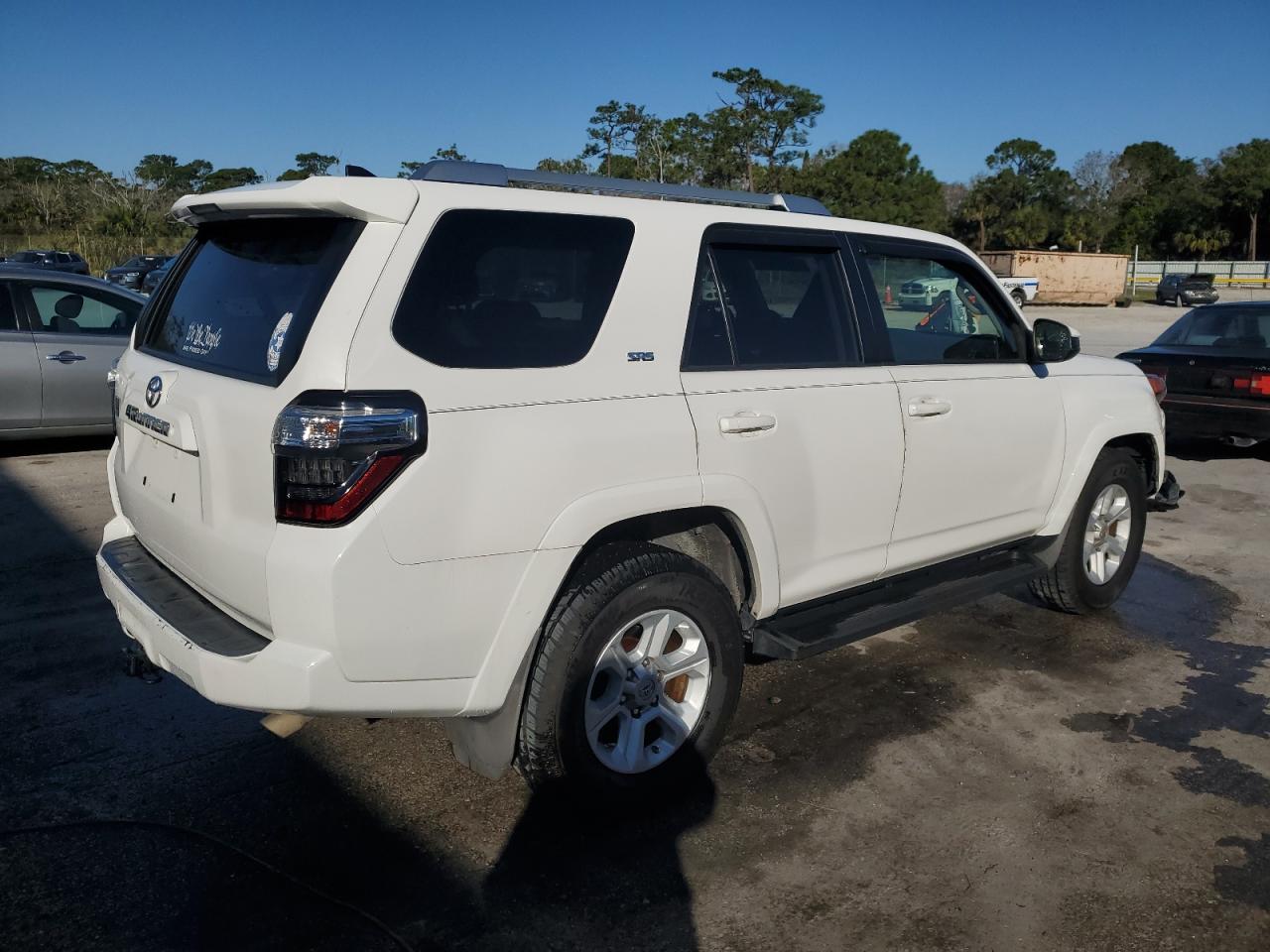 2016 Toyota 4Runner - Image 3