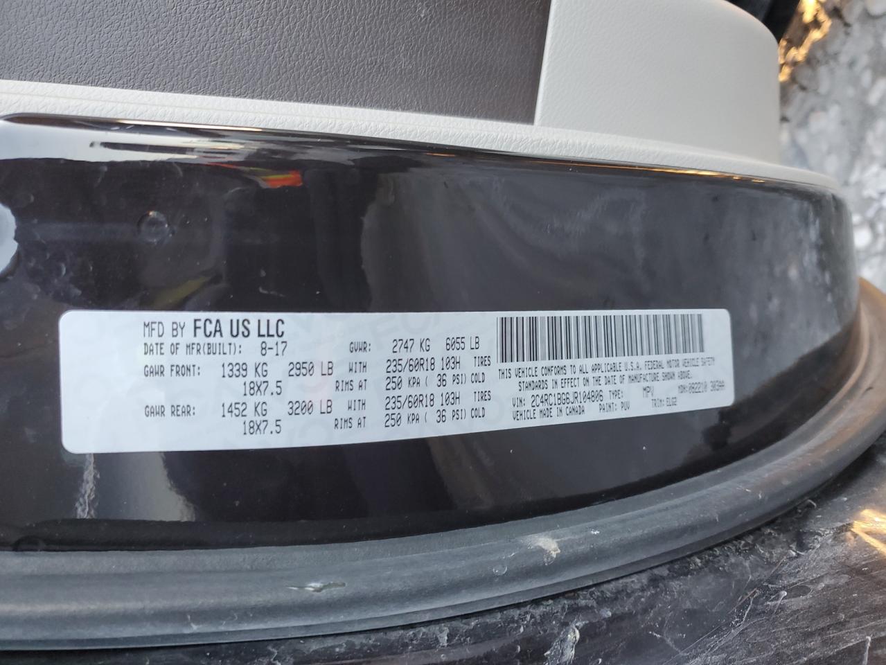 2018 Chrysler Pacifica - Image 13