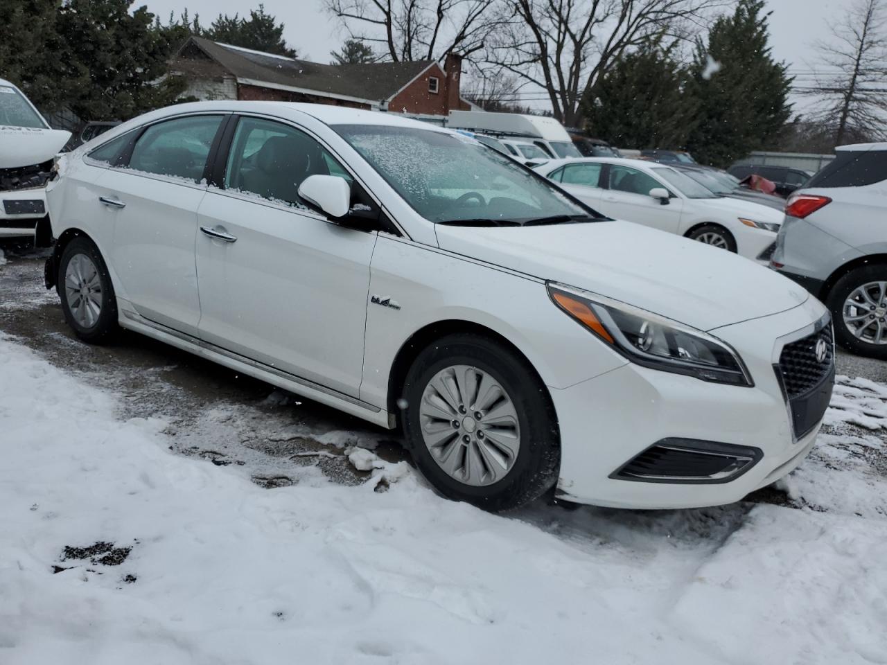 2016 Hyundai Sonata - Image 4