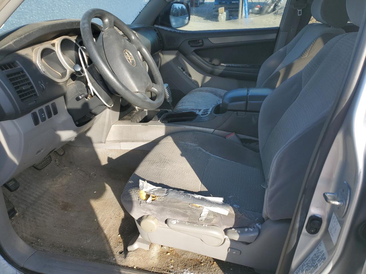 2003 Toyota 4Runner - Image 7