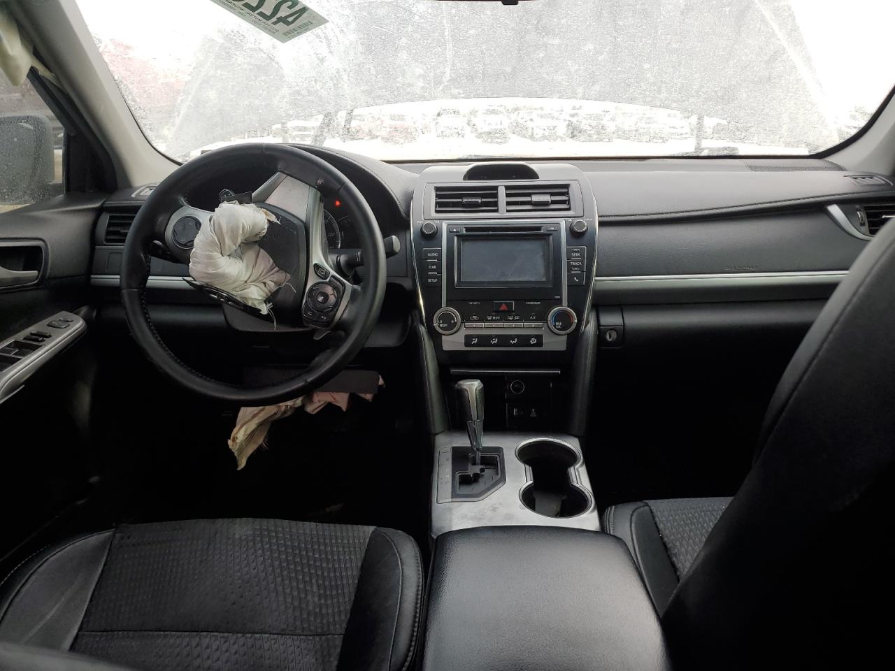 2014 Toyota Camry - Image 8