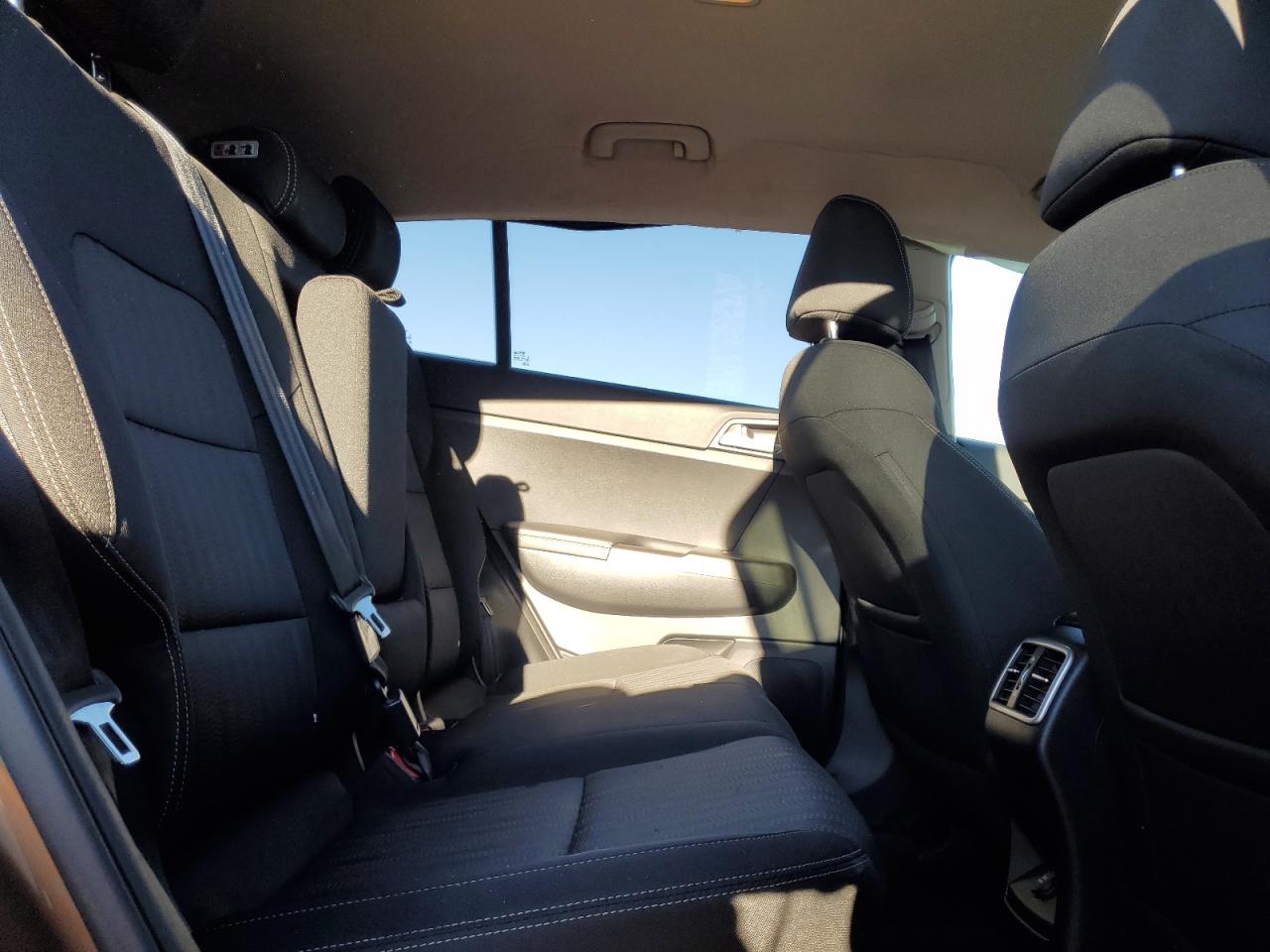 2017 Kia Sportage - Image 11
