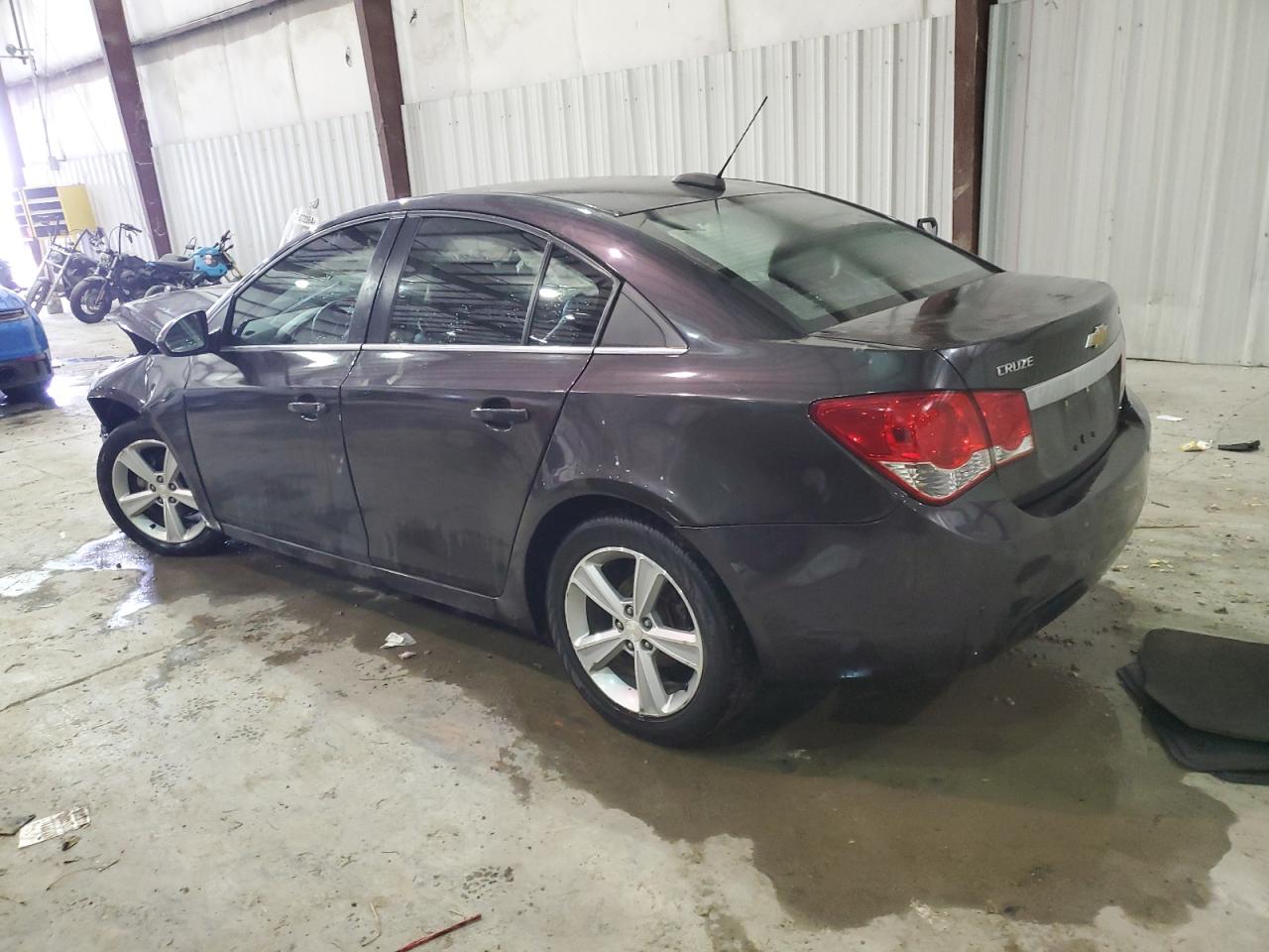 2015 Chevrolet Cruze - Image 2