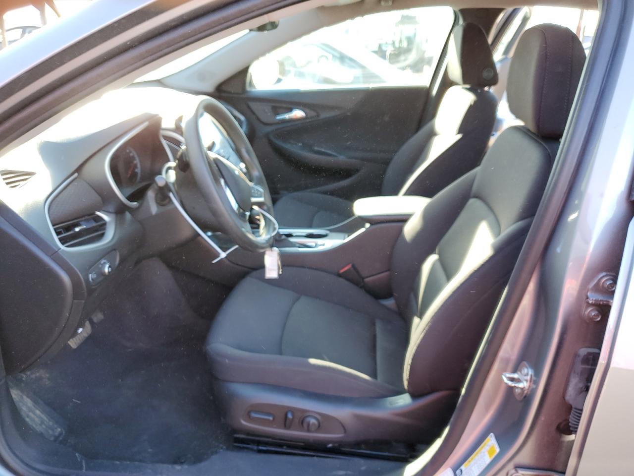 2023 Chevrolet Malibu - Image 7