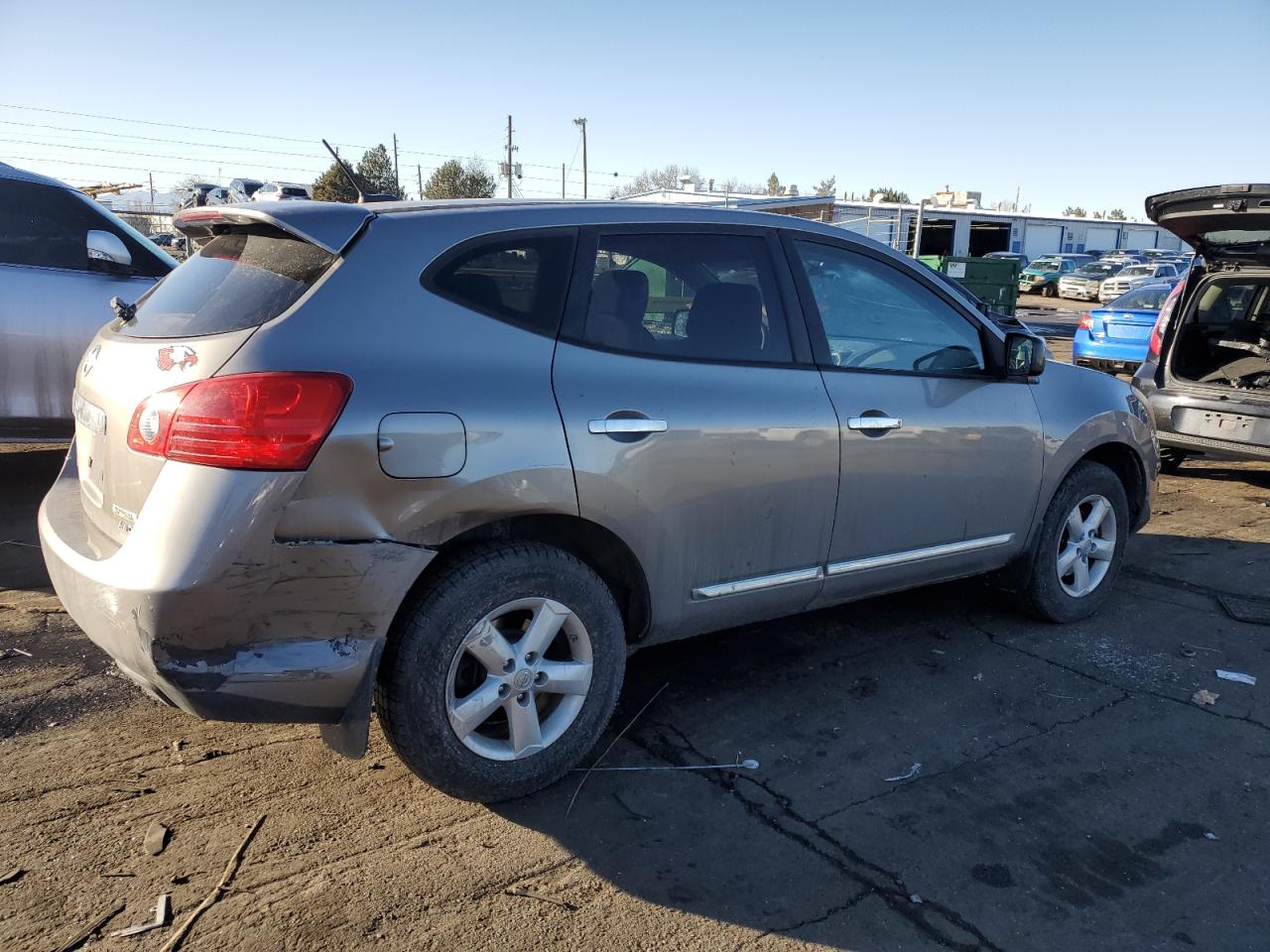 2012 Nissan Rogue - Image 3