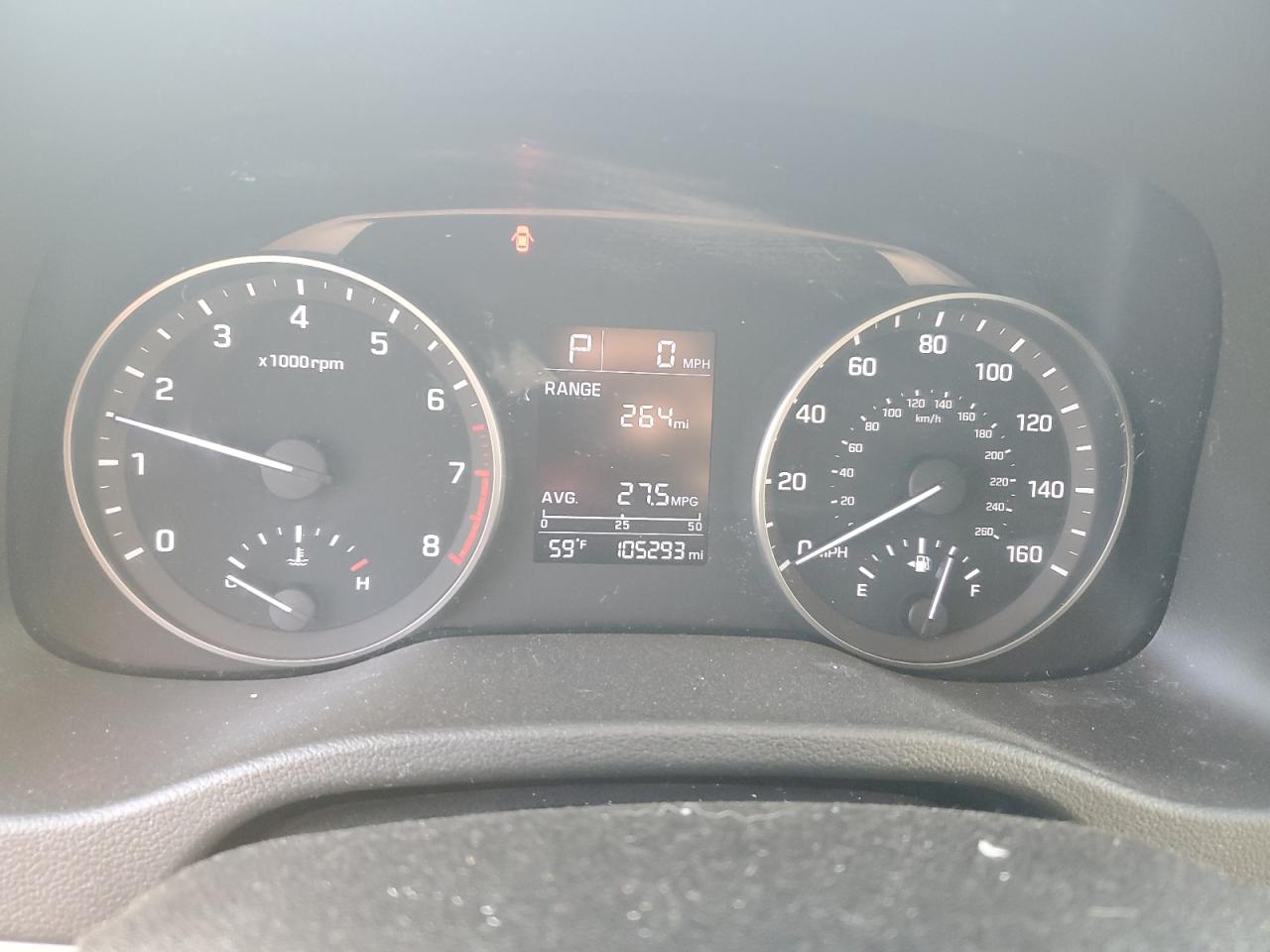2017 Hyundai Elantra - Image 9