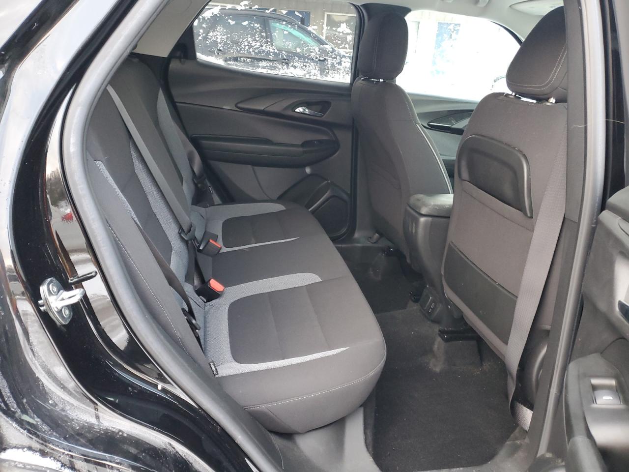 2022 Chevrolet TrailBlazer - Image 11