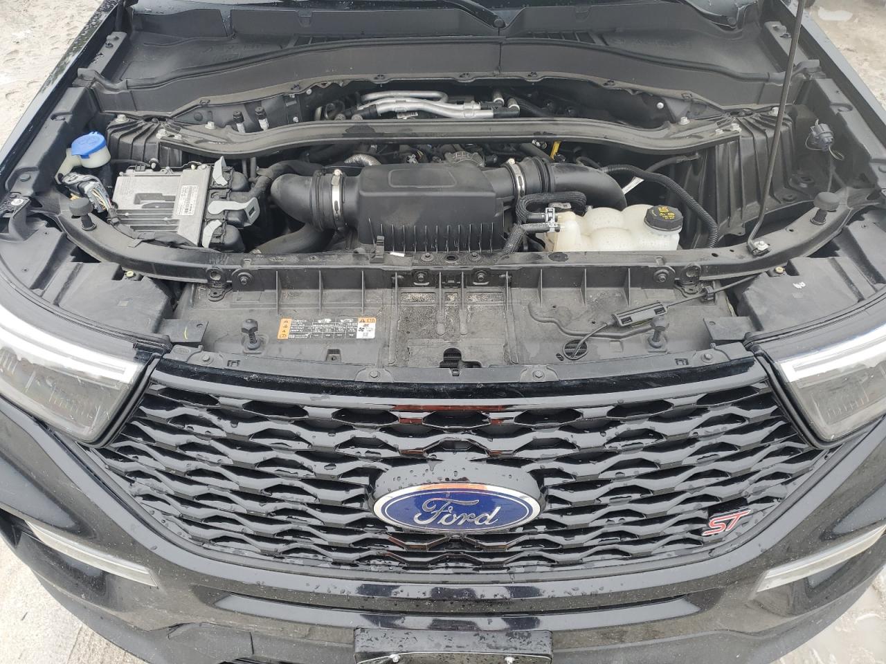 2020 Ford Explorer - Image 12