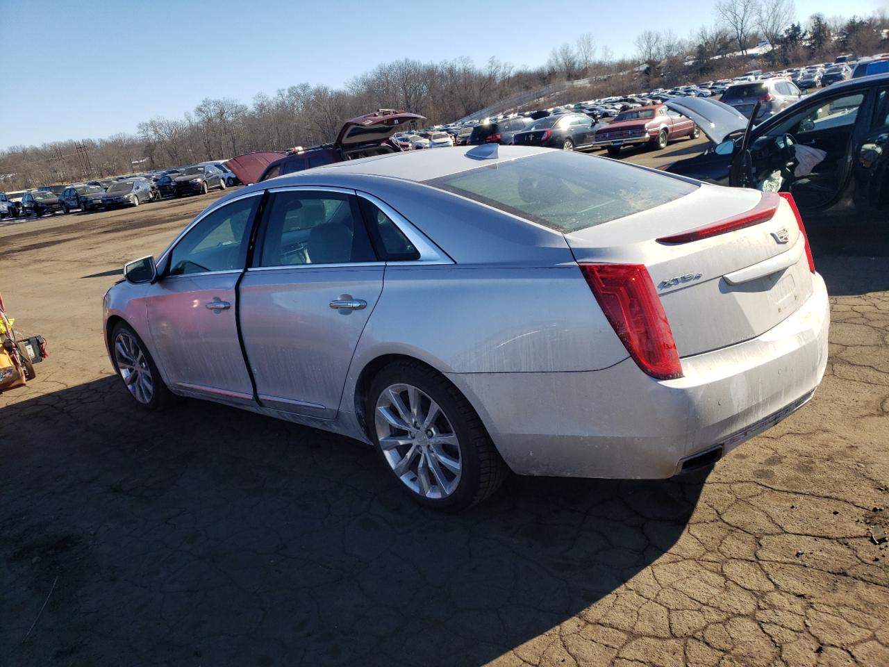 2016 Cadillac XTS - Image 2