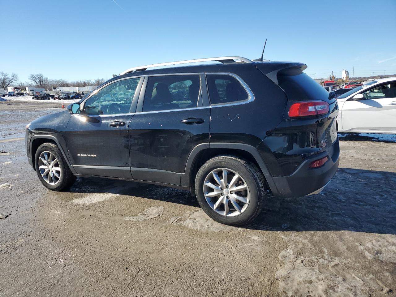 2018 Jeep Grand Cherokee - Image 2