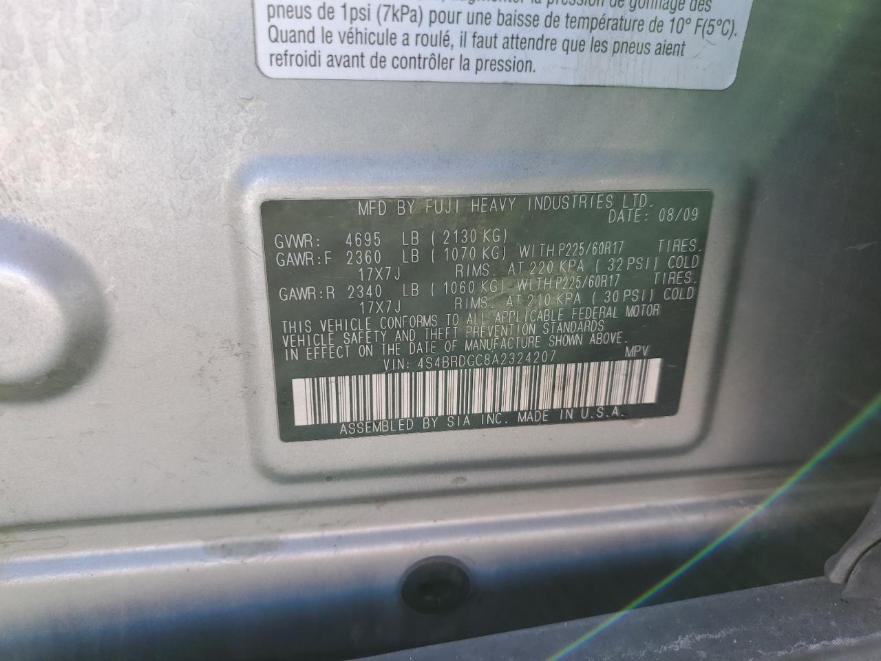 2010 Subaru Outback - Image 12