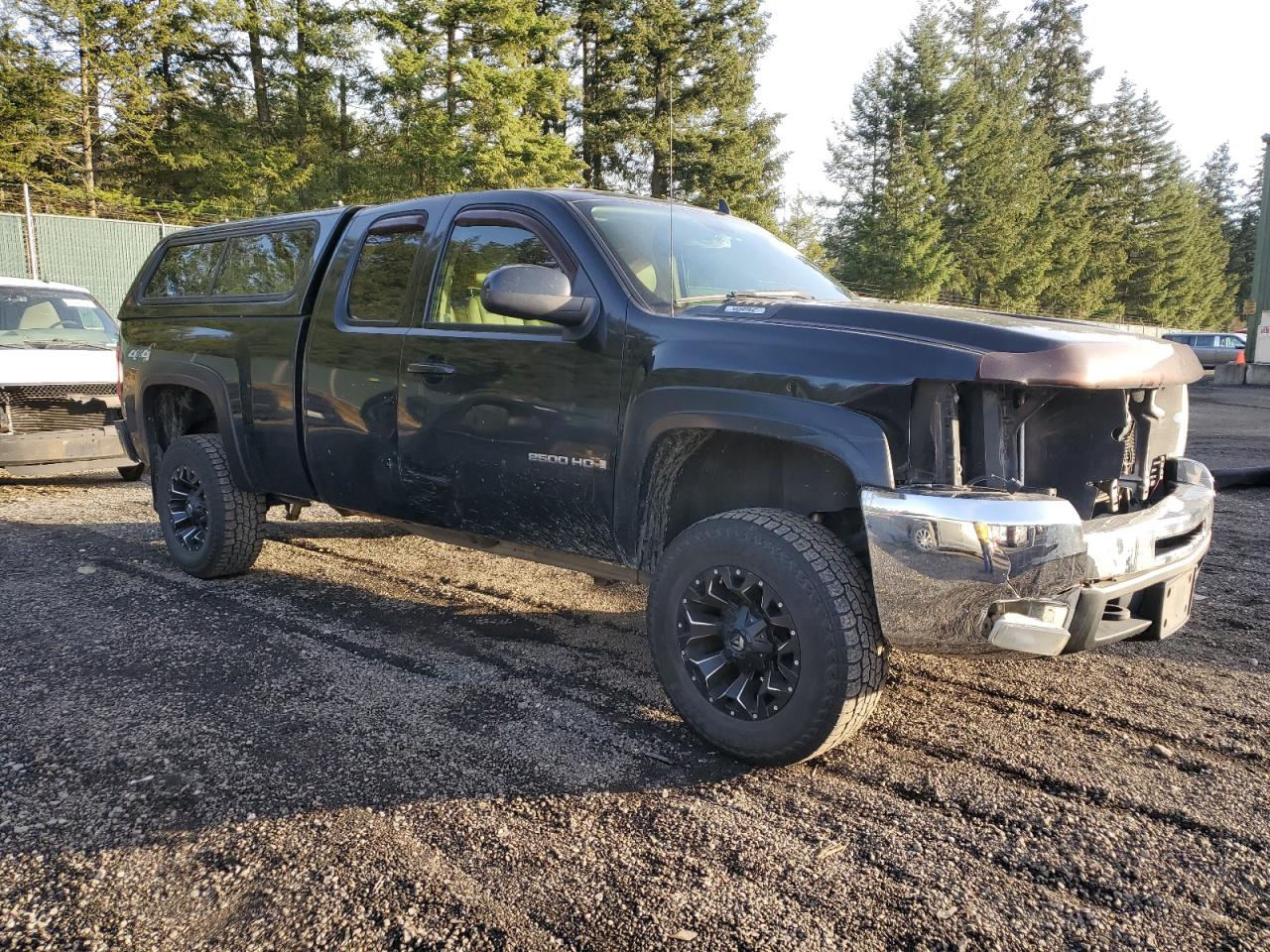 2008 Chevrolet Silverado - Image 4