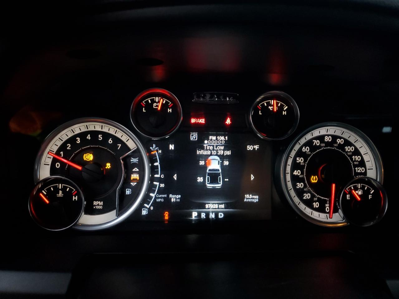2021 RAM 1500 - Image 9
