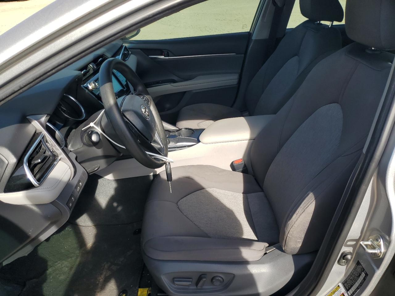 2018 Toyota Camry - Image 7
