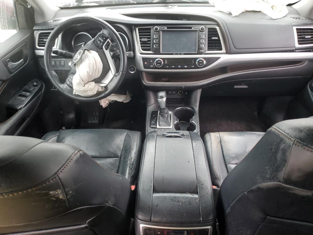 2018 Toyota Highlander - Image 8