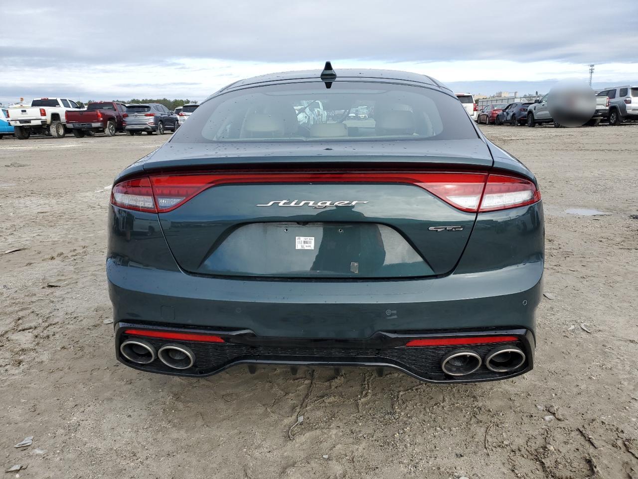 2022 Kia Stinger - Image 6