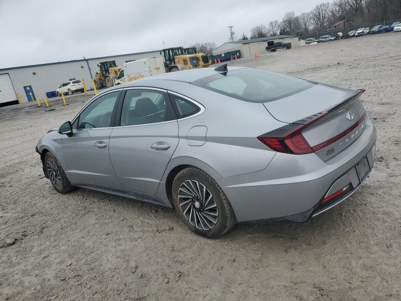 2023 Hyundai Sonata - Image 2