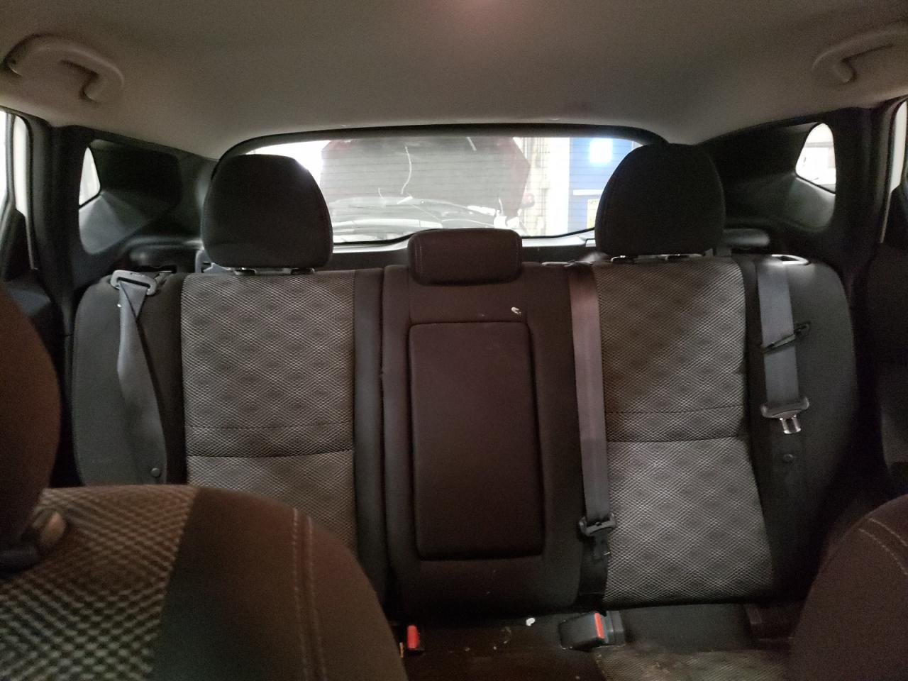 2017 Nissan Rogue - Image 10