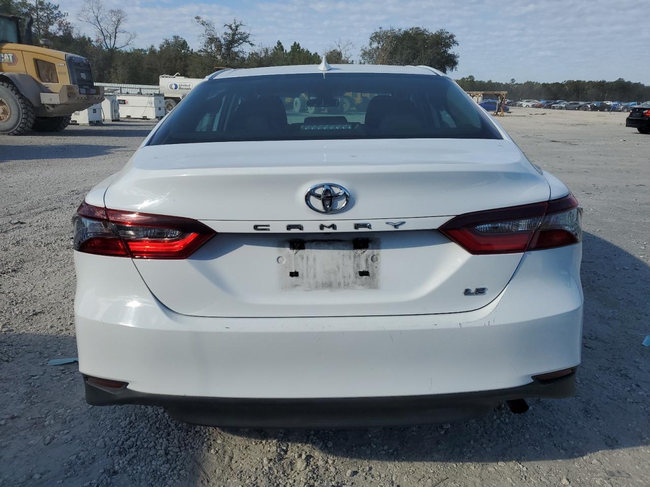 2022 Toyota Camry - Image 6