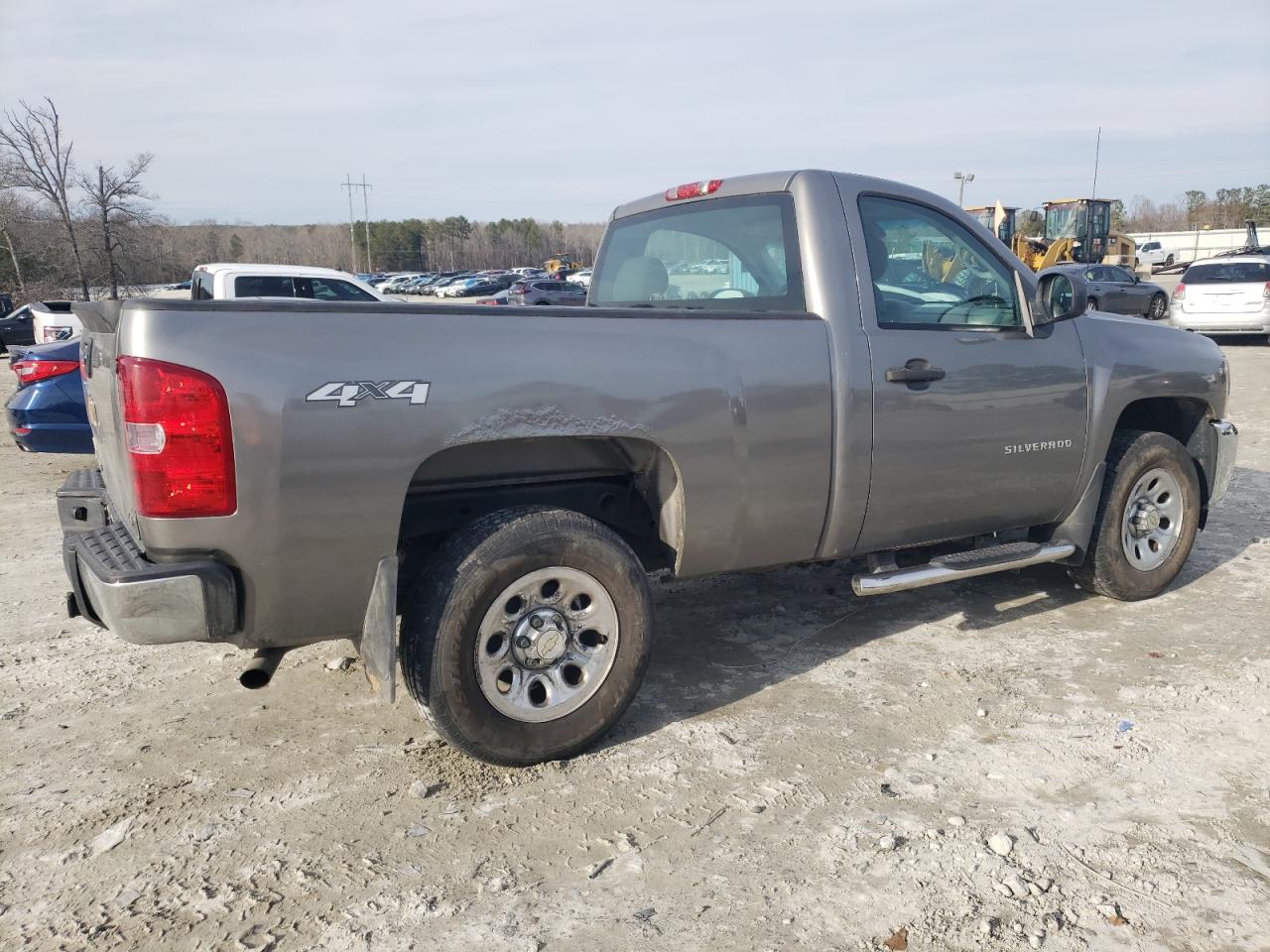2013 Chevrolet Silverado - Image 3