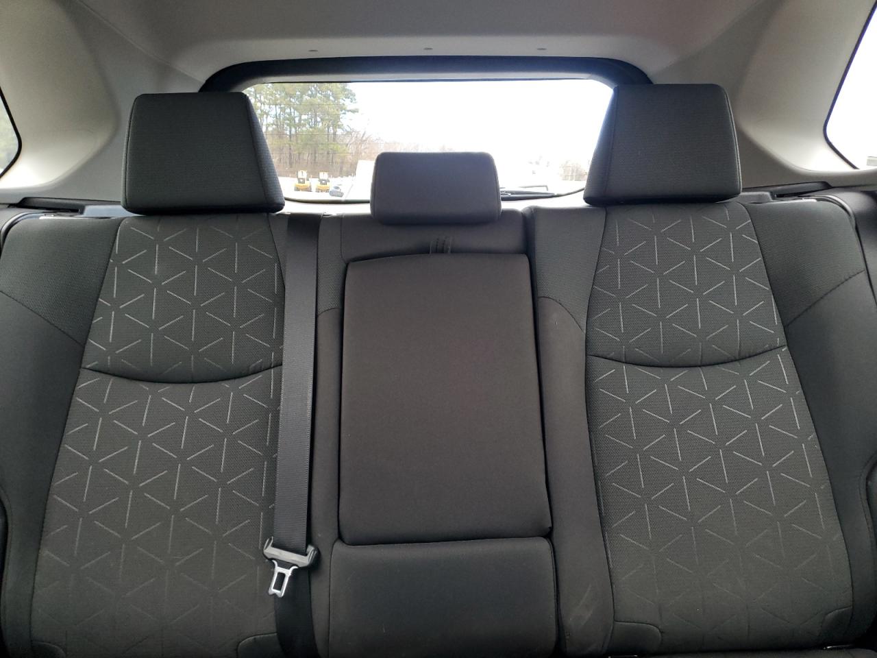 2024 Toyota RAV 4 - Image 10