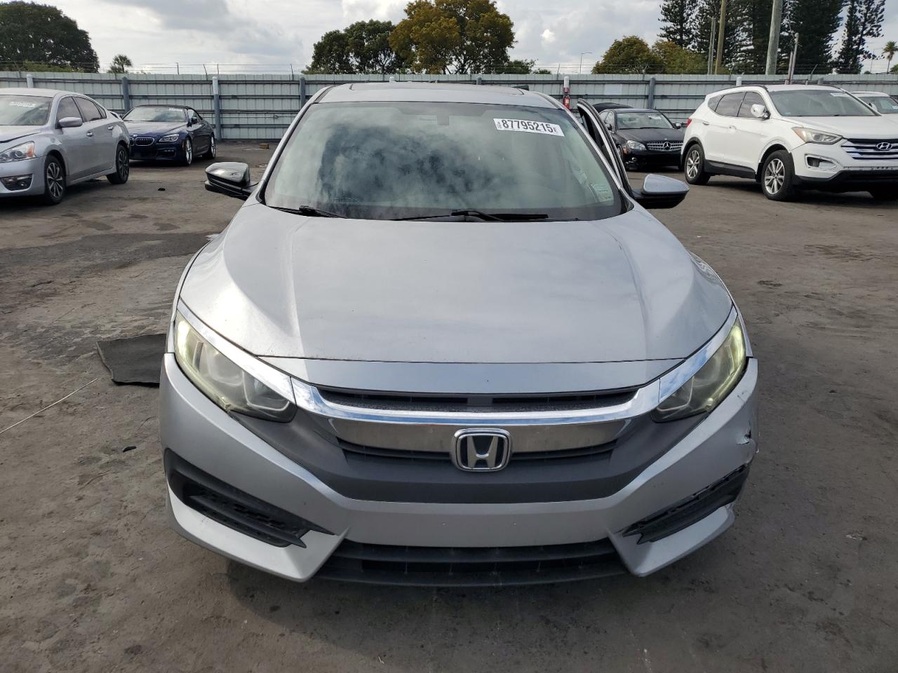 2018 Honda Civic - Image 5