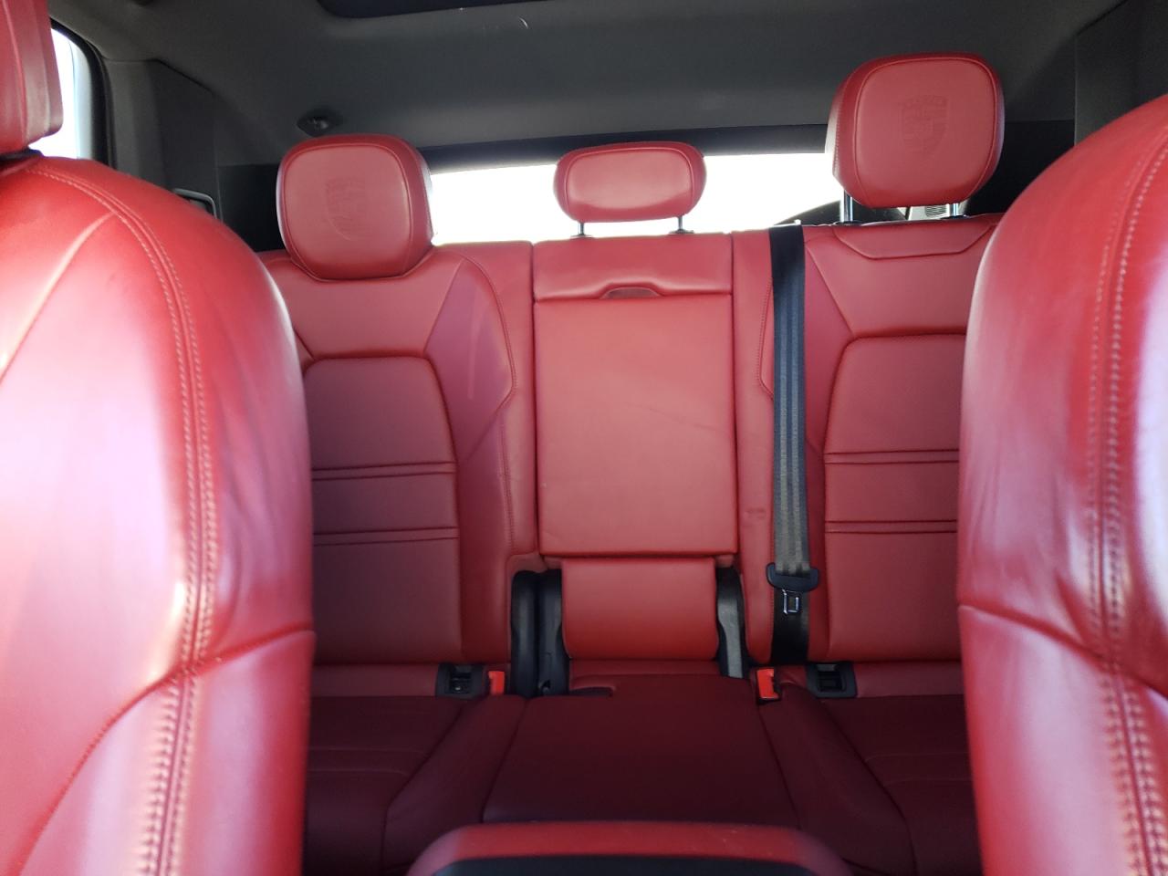 2019 Porsche Cayenne - Image 10