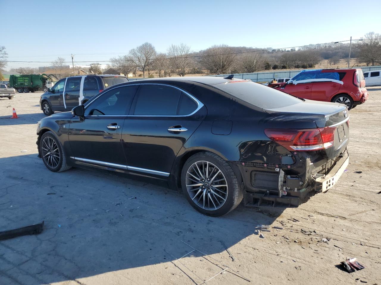 2013 Lexus LS - Image 2