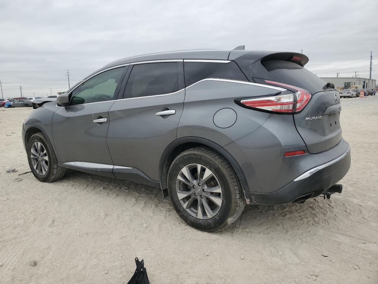 2017 Nissan Murano - Image 2