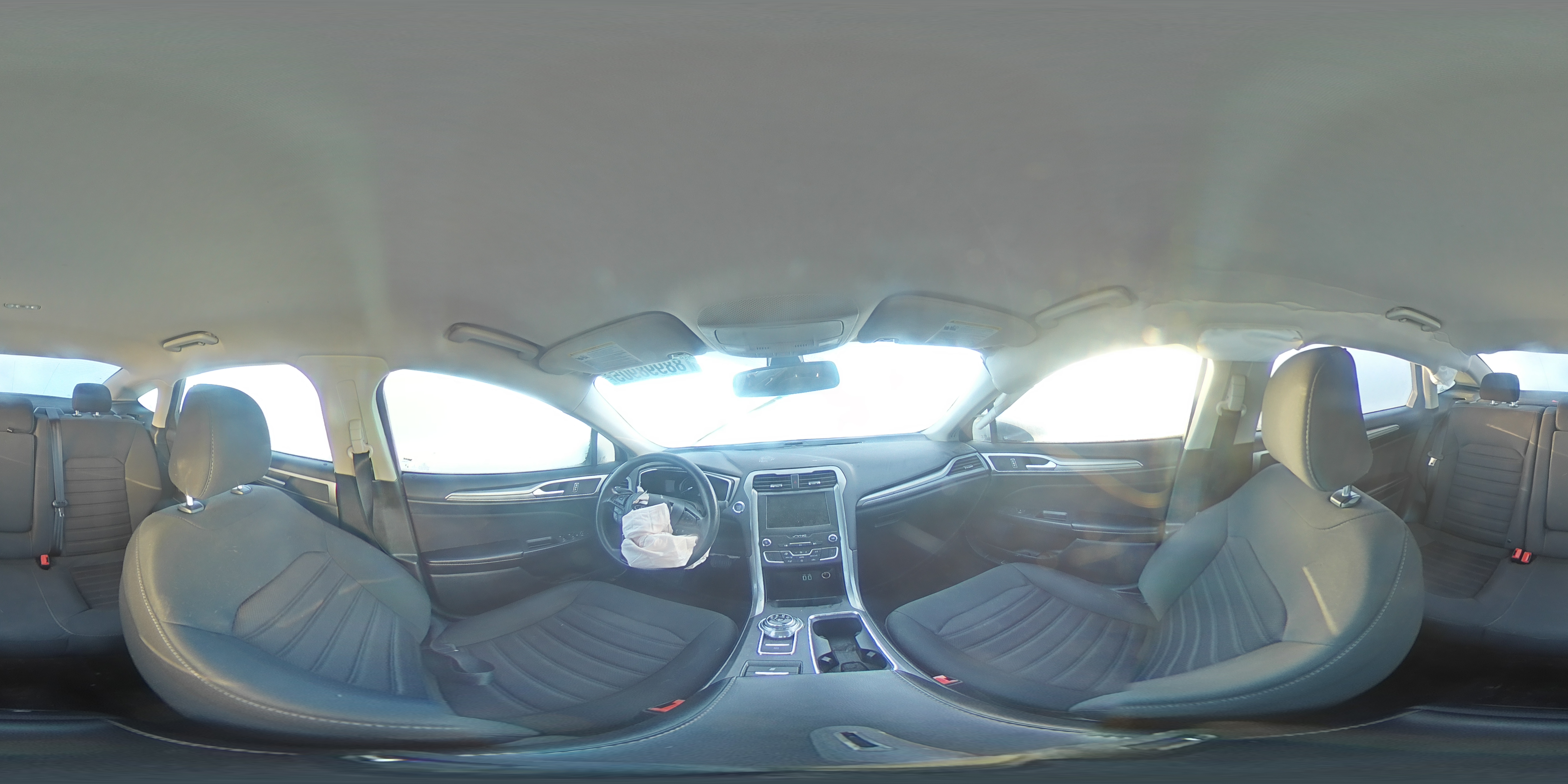 2020 Ford Fusion - Image 13