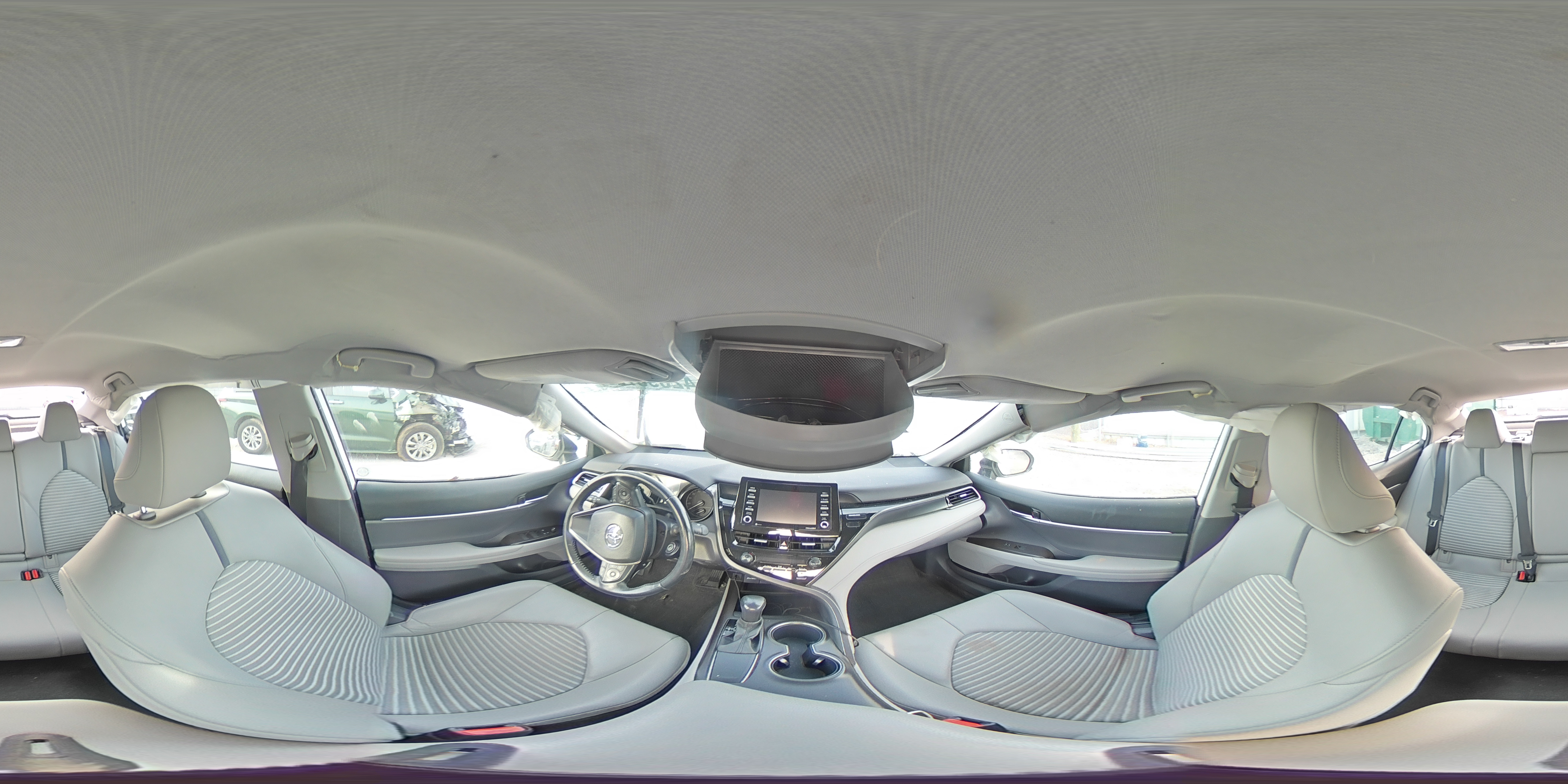 2021 Toyota Camry - Image 13