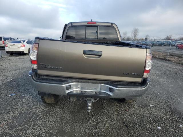  TOYOTA TACOMA 2015 Бежевый