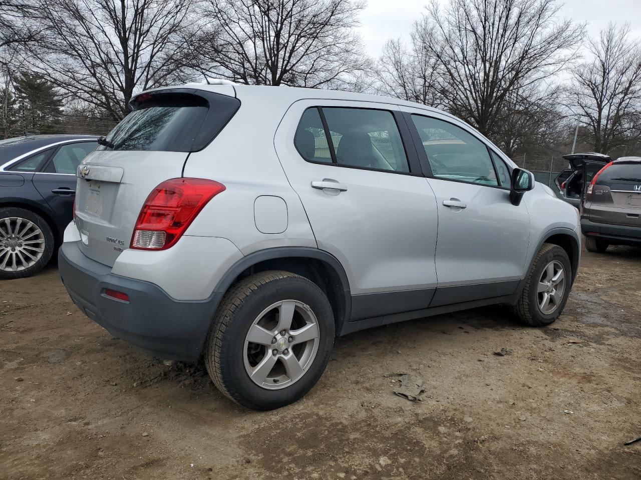 2016 Chevrolet Trax - Image 3