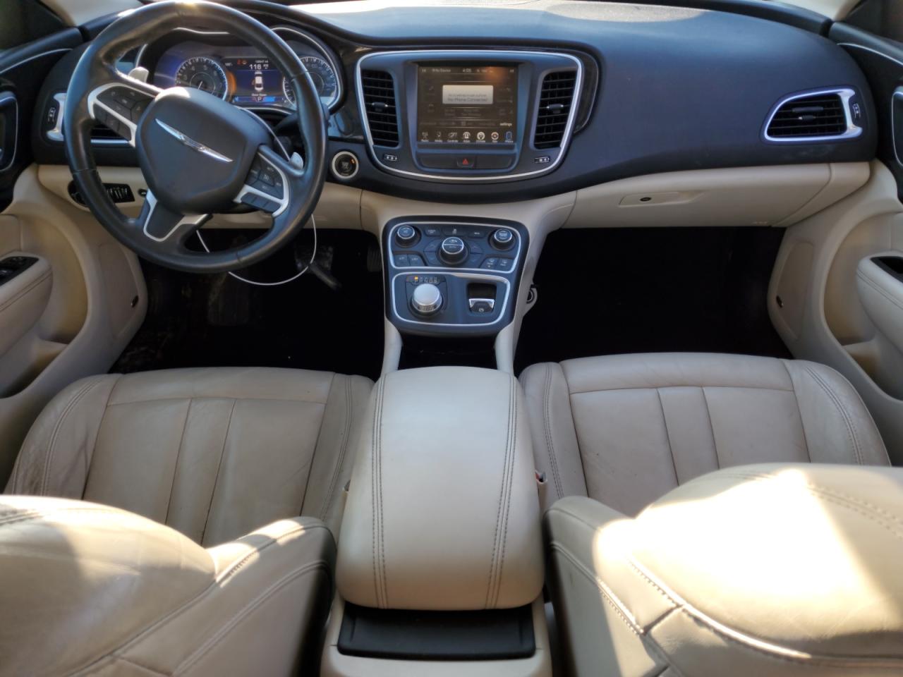 2015 Chrysler 200 - Image 8