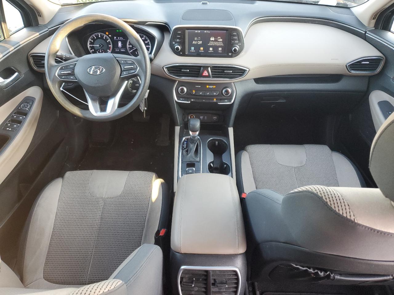 2019 Hyundai Santa Fe - Image 8